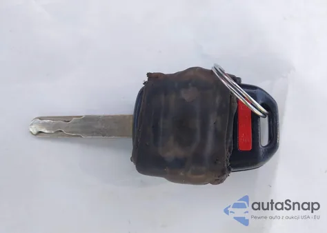 2013 Honda Accord Lx z USA, uszkodzony, nr VIN 1HGCR2F33DA067659